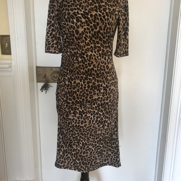 Body Con leopard Dress - Picture 5 of 5